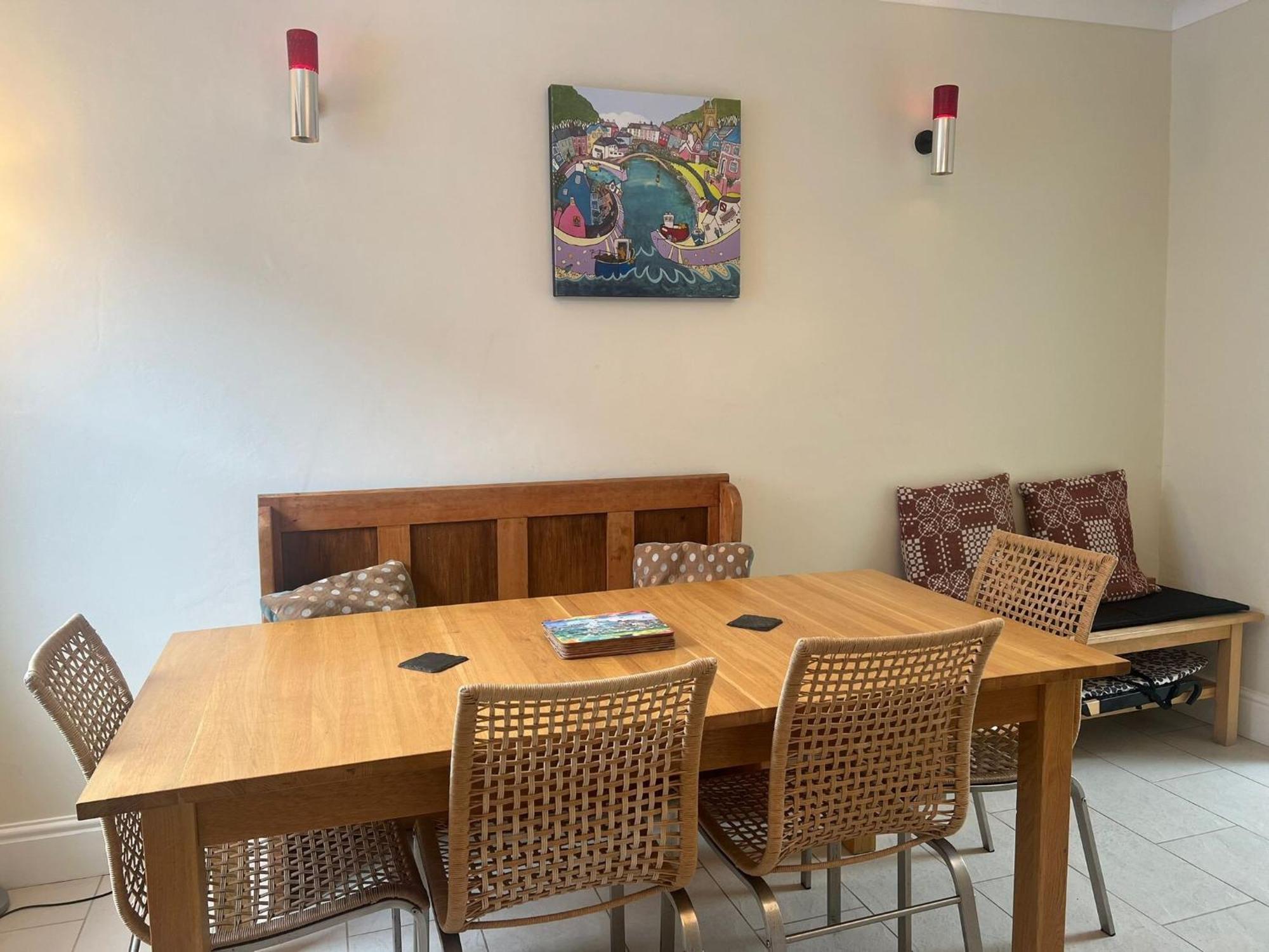 Nant Meigan, Georgian Townhouse In Centre Of Aberaeron, Dog Friendly Exterior photo